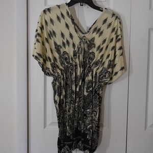 🆕️ Jessica Taylor NYC Black White Blouse